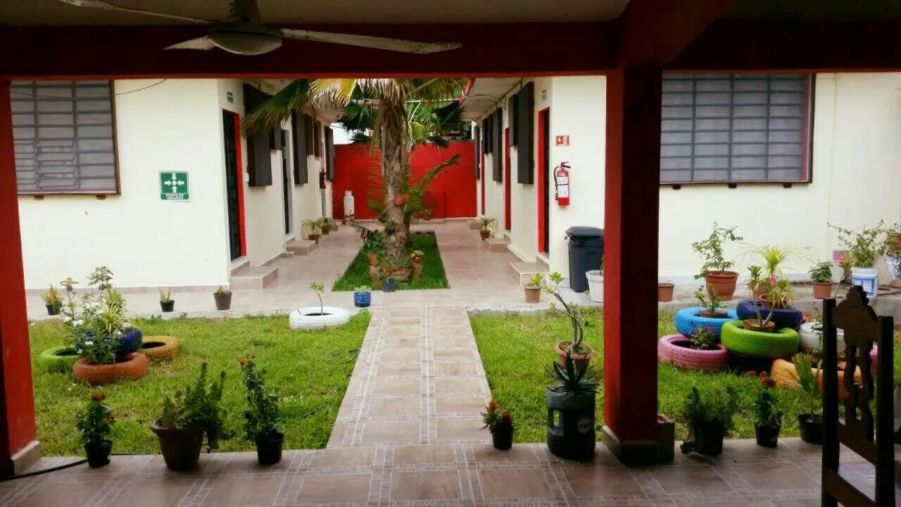 Hotel Villa Carmita Бакалар 3*,  Мексика